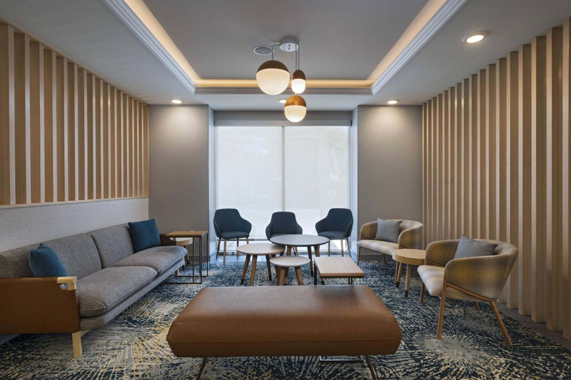 Towneplace Suites By Marriott Brentwood Eksteriør bilde